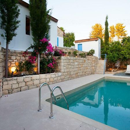Cecilias Courtyard Vendégház Maliá Kültér fotó
