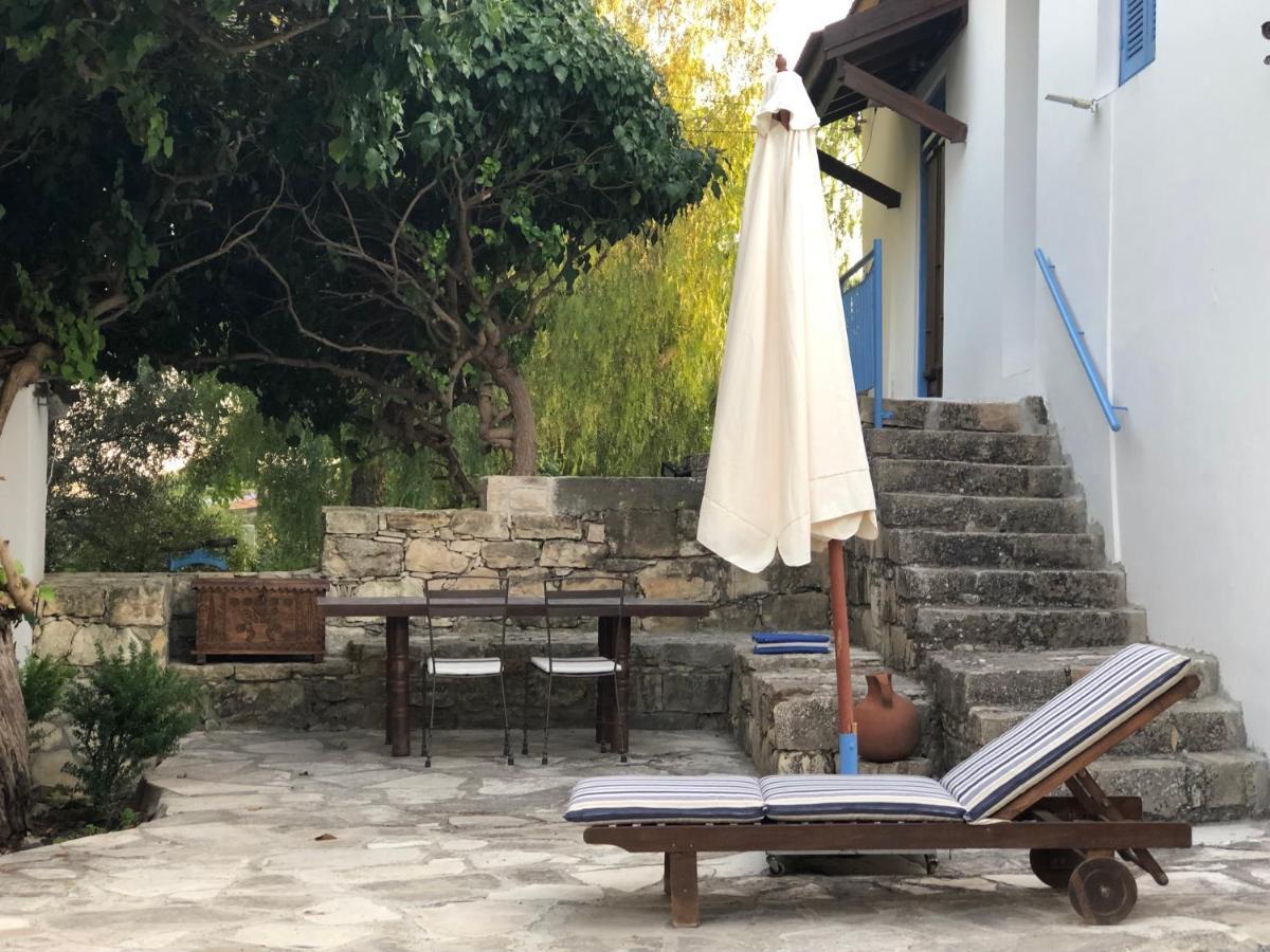 Cecilias Courtyard Vendégház Maliá Kültér fotó
