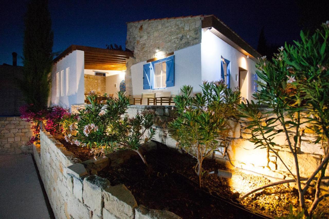Cecilias Courtyard Vendégház Maliá Kültér fotó