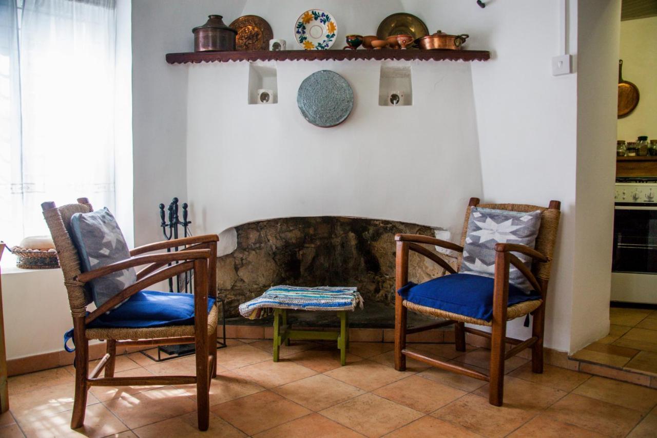 Cecilias Courtyard Vendégház Maliá Kültér fotó