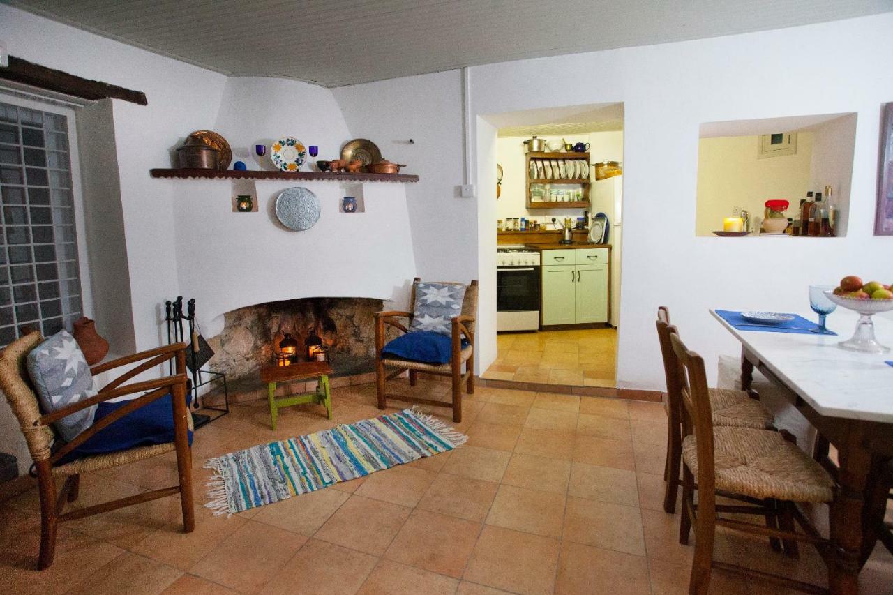 Cecilias Courtyard Vendégház Maliá Kültér fotó